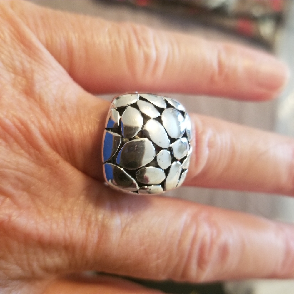 Like new Premier Design ring.